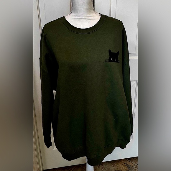Dark Green Heavy Sweatshirt With Black Cat On Front Size 2XL - Picture 1 of 4